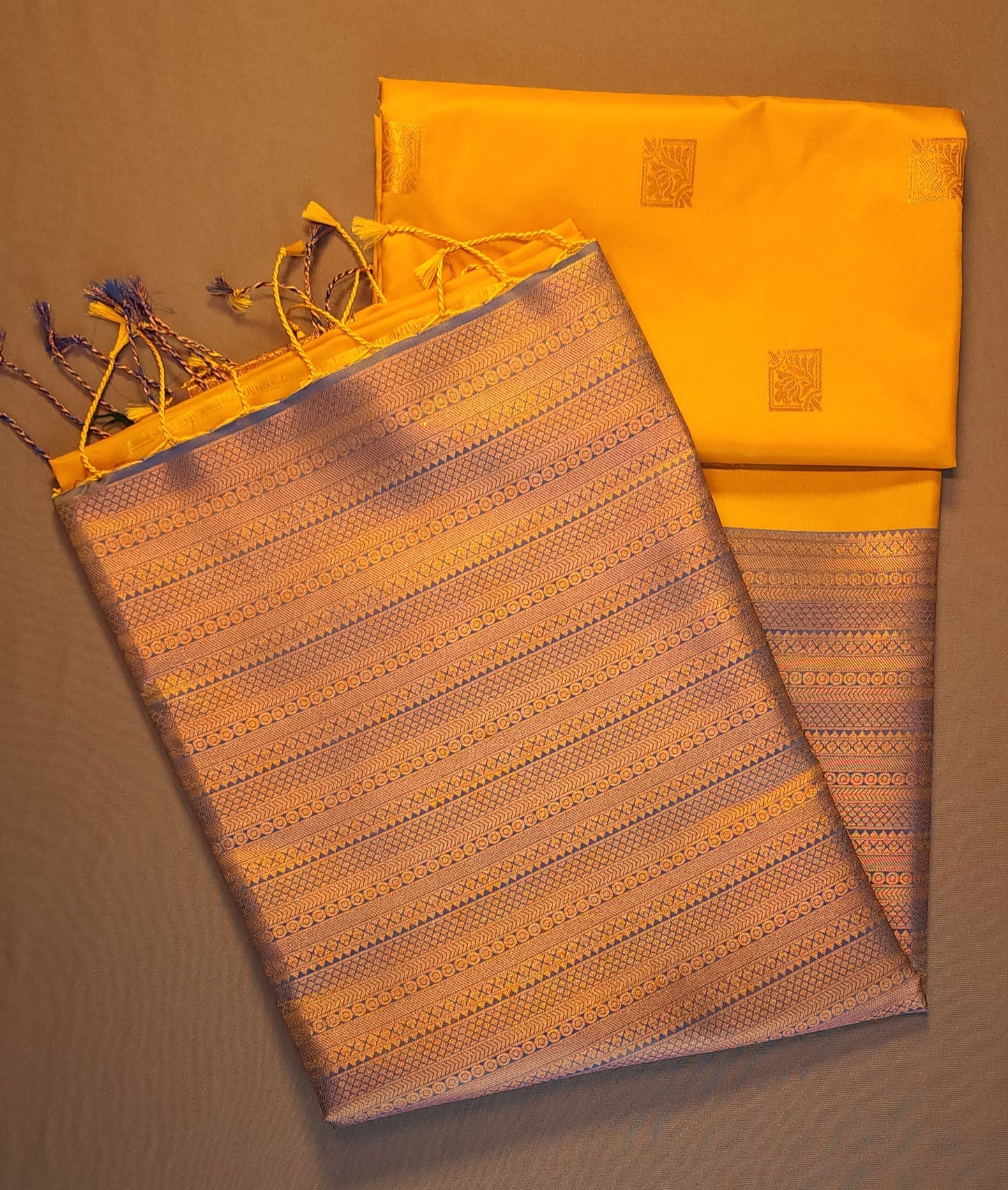 KANCHI SOFT SEMI SILK SAREE | VSFSF056