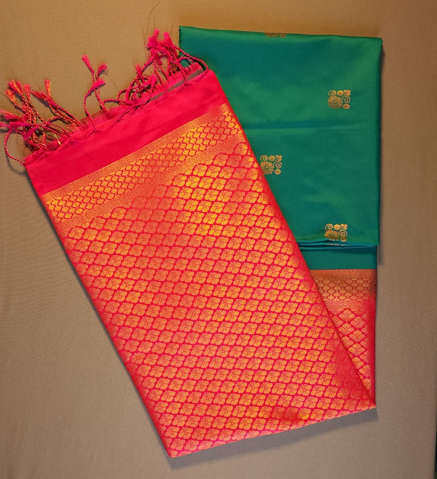 KANCHI SOFT SEMI SILK SAREE | VSFSF043